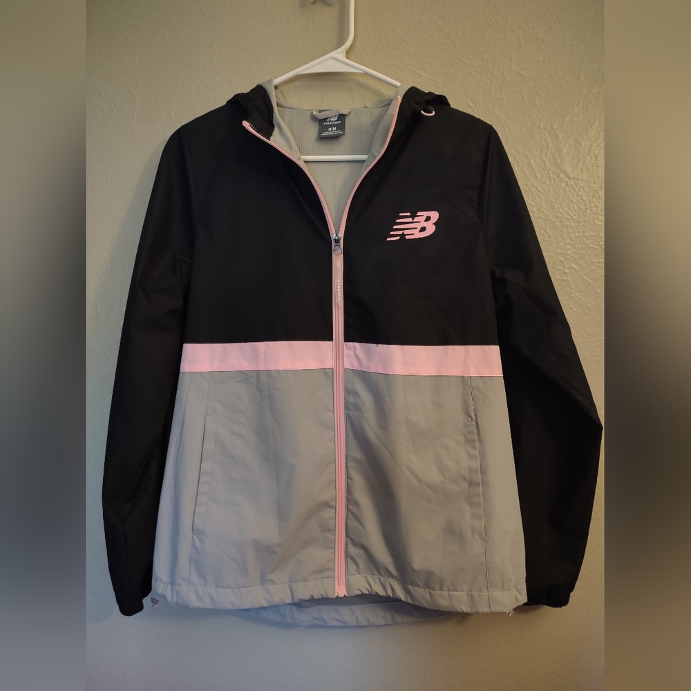 New Balance Hooded Fully Lined Color Block Windbreaker Jacket Size Medium